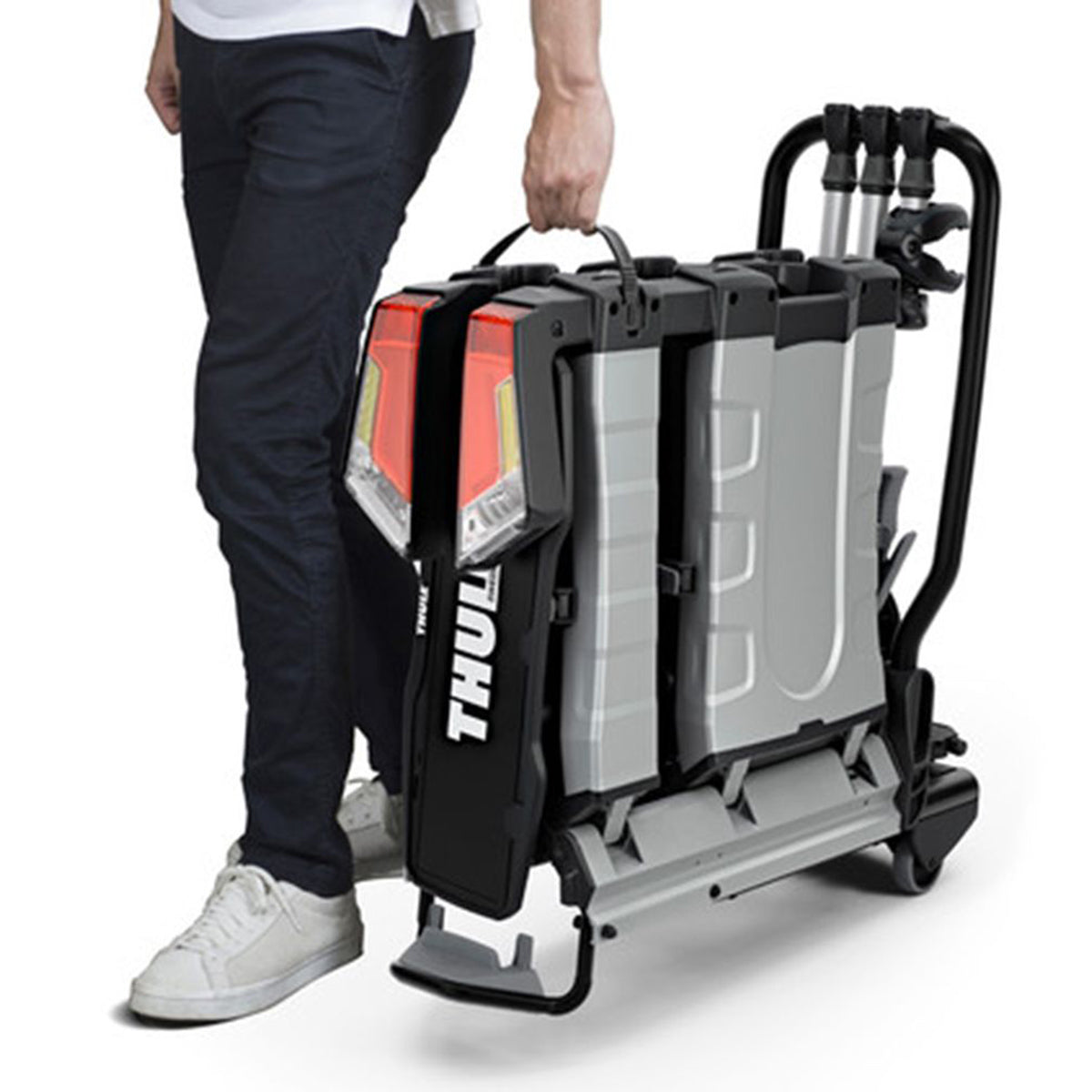 Suport biciclete Thule EasyFold XT 3 cu prindere pe carligul de remorcare - pentru 3 biciclete